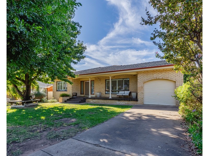 10 Belmore Place, Dubbo NSW 2830