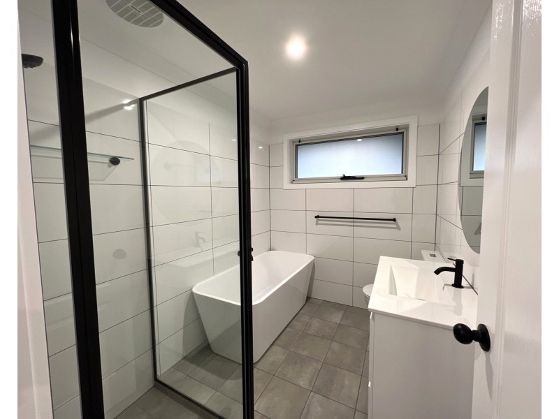 115 Champagne Drive, Dubbo NSW 2830