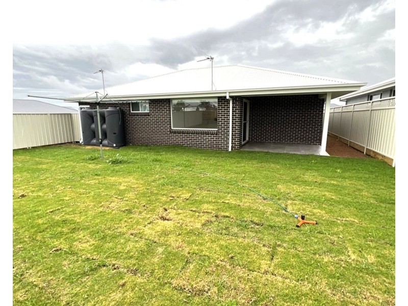 115 Champagne Drive, Dubbo NSW 2830
