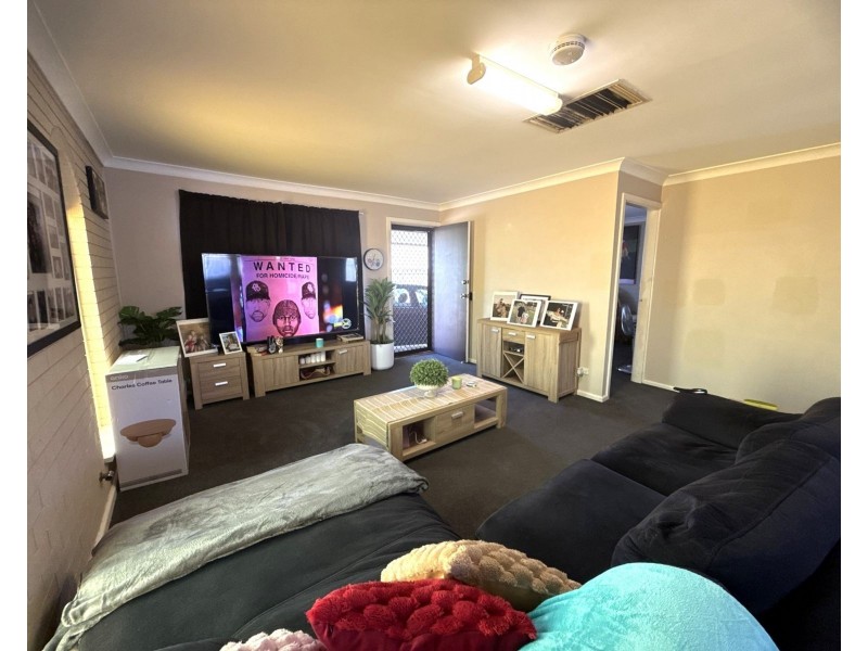 1/4 Forrest Crescent, Dubbo NSW 2830