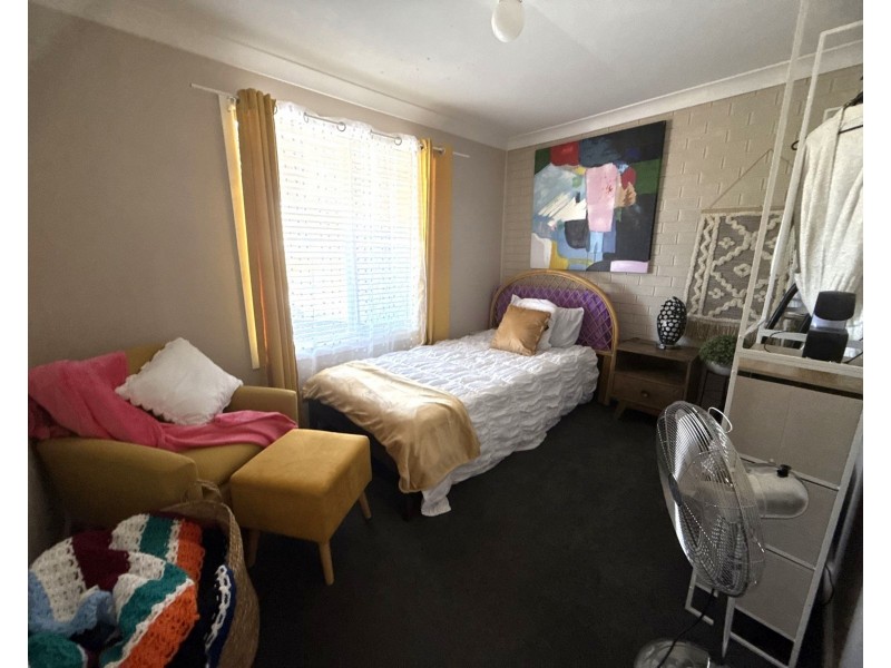 1/4 Forrest Crescent, Dubbo NSW 2830