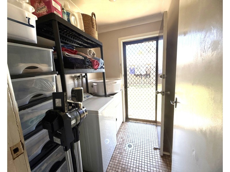 1/4 Forrest Crescent, Dubbo NSW 2830