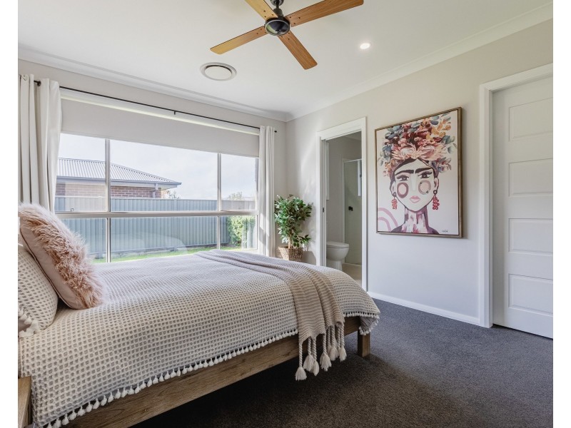 35 Bradford Circuit, Dubbo NSW 2830