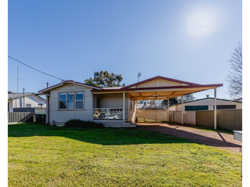11 Minore Road, Dubbo NSW 2830