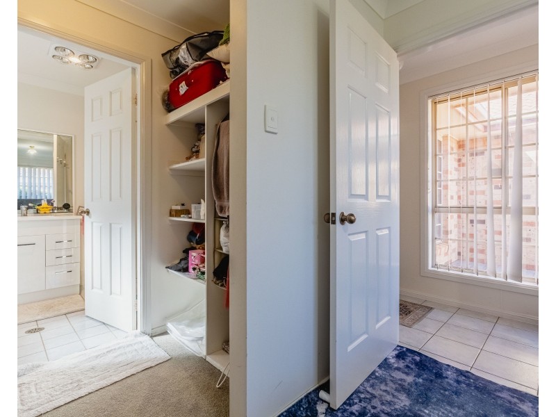 2 Carling Court, Dubbo NSW 2830