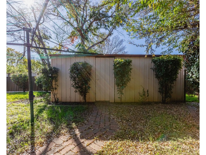 2 Carling Court, Dubbo NSW 2830