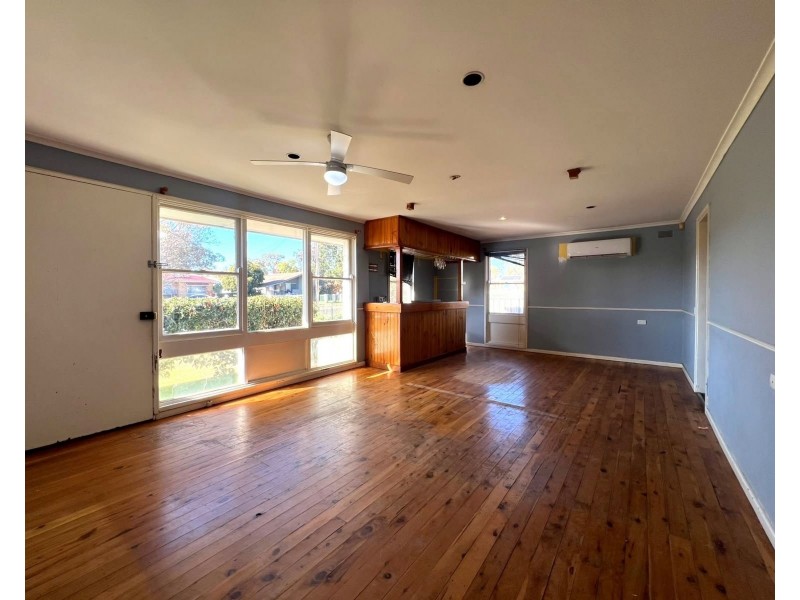 25 Columbia Drive, Dubbo NSW 2830