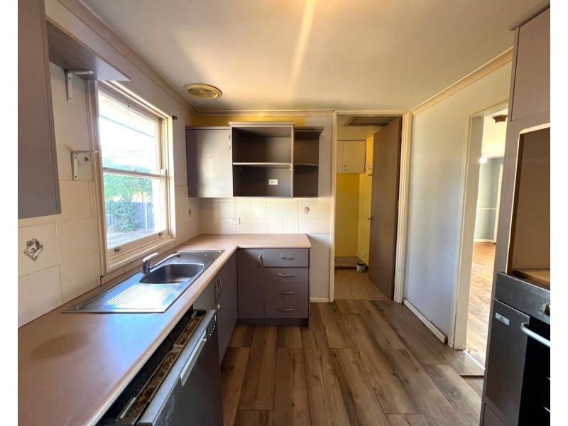 25 Columbia Drive, Dubbo NSW 2830