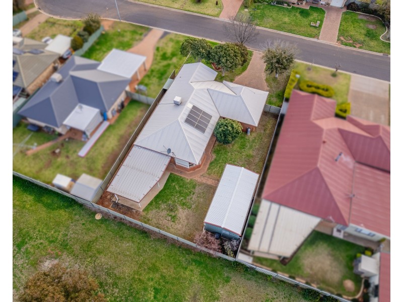 30 Swan Street, Dubbo NSW 2830