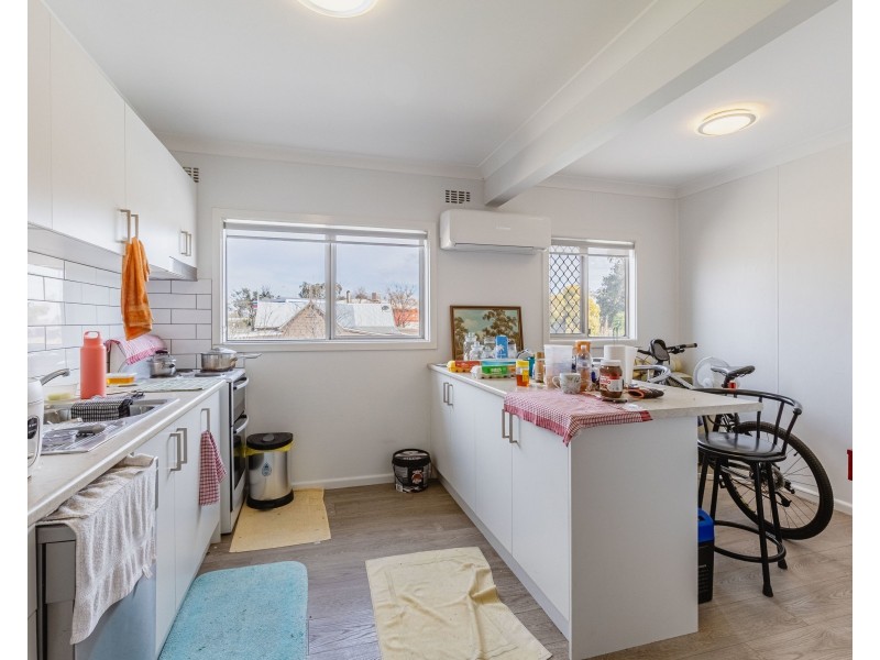 12 Mingelo Street, Narromine NSW 2821