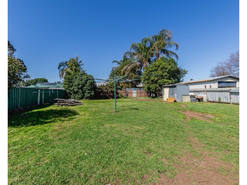 32 Alcheringa Street, Dubbo NSW 2830