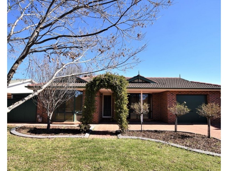 15 Websdale Drive, Dubbo NSW 2830
