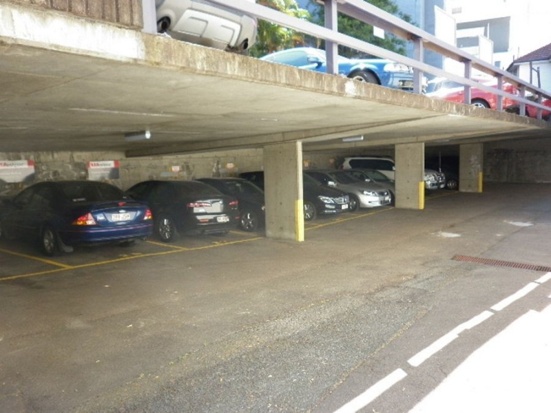 02- 490 Upper Edward Street, Spring Hill QLD 4000