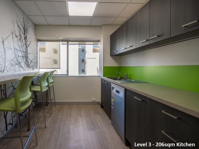 3A 490 Upper Edward Street, Spring Hill QLD 4000