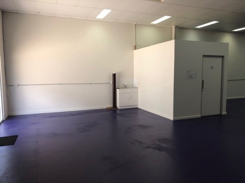 75 Redland Bay Road, Capalaba QLD 4157