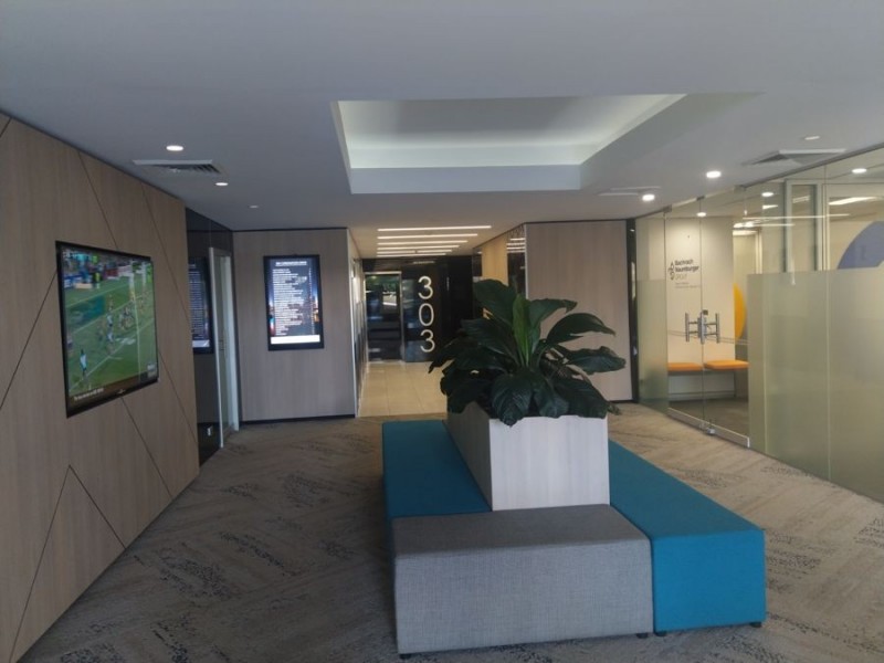 Suite 4 303 Coronation Drive, Milton QLD 4064