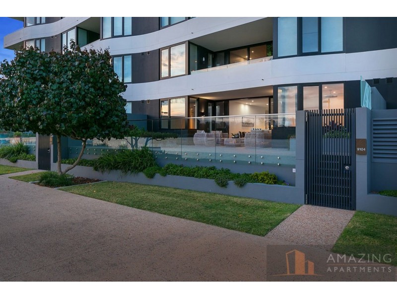 9104/50 Parkside Circuit, Hamilton QLD 4007