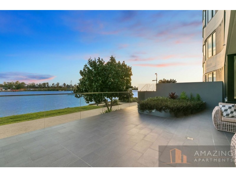 9104/50 Parkside Circuit, Hamilton QLD 4007