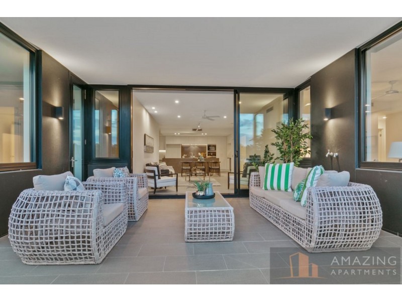 9104/50 Parkside Circuit, Hamilton QLD 4007