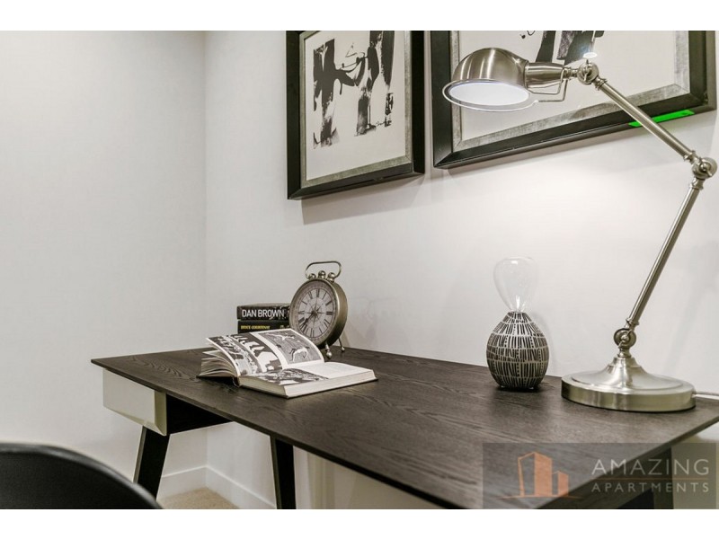 9104/50 Parkside Circuit, Hamilton QLD 4007