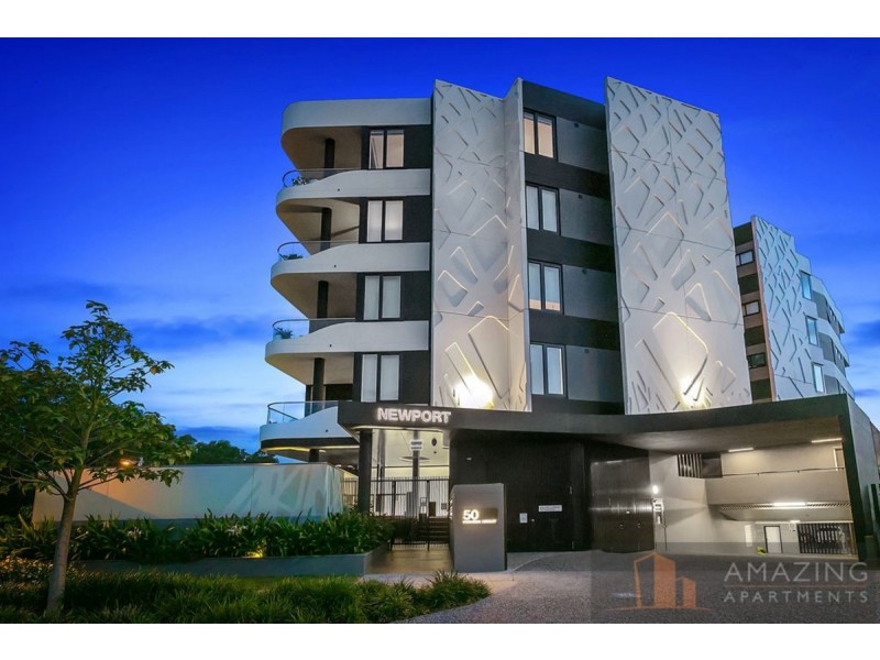 9104/50 Parkside Circuit, Hamilton QLD 4007