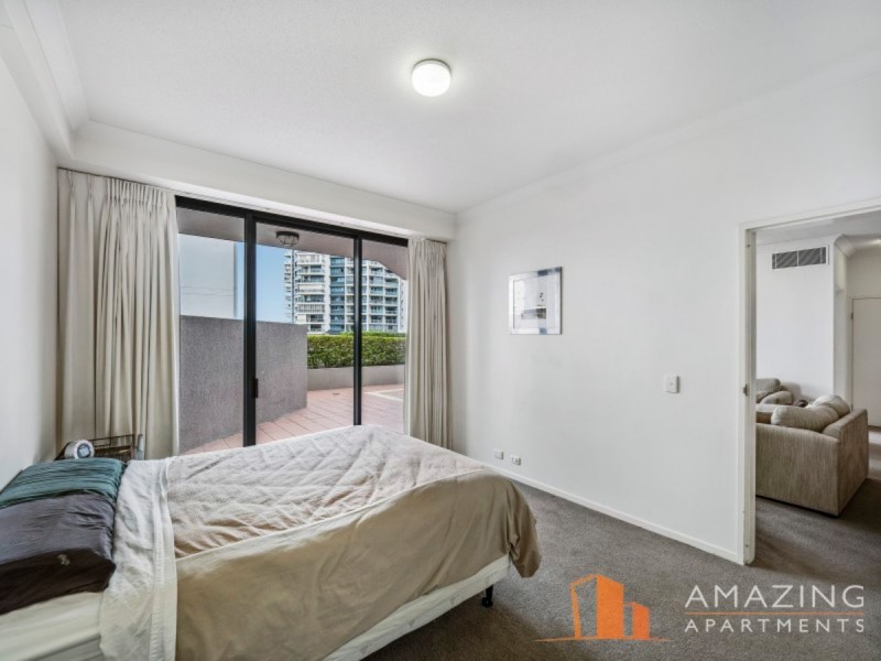45 Deakin Street, Kangaroo Point QLD 4169