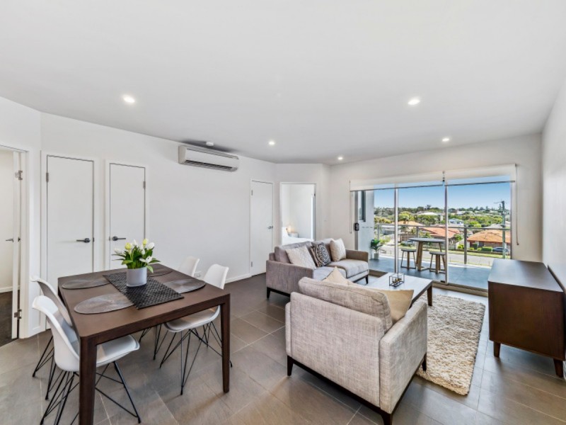 11 Besham Parade, Wynnum QLD 4178