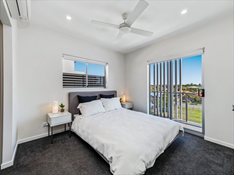 11 Besham Parade, Wynnum QLD 4178