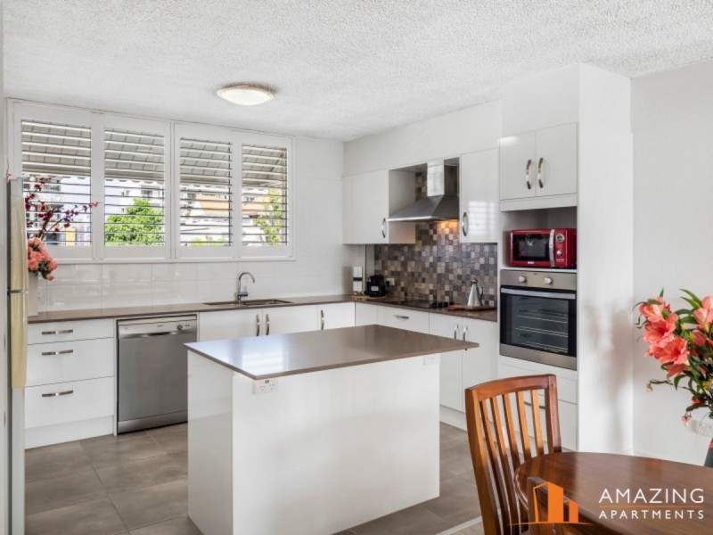 34 Park Avenue, East Brisbane QLD 4169