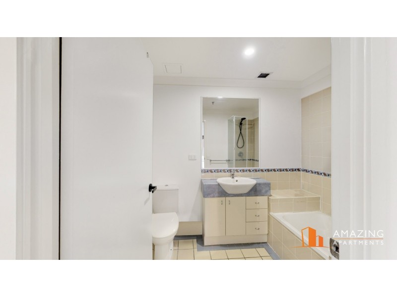 55 Baildon Street, Kangaroo Point QLD 4169