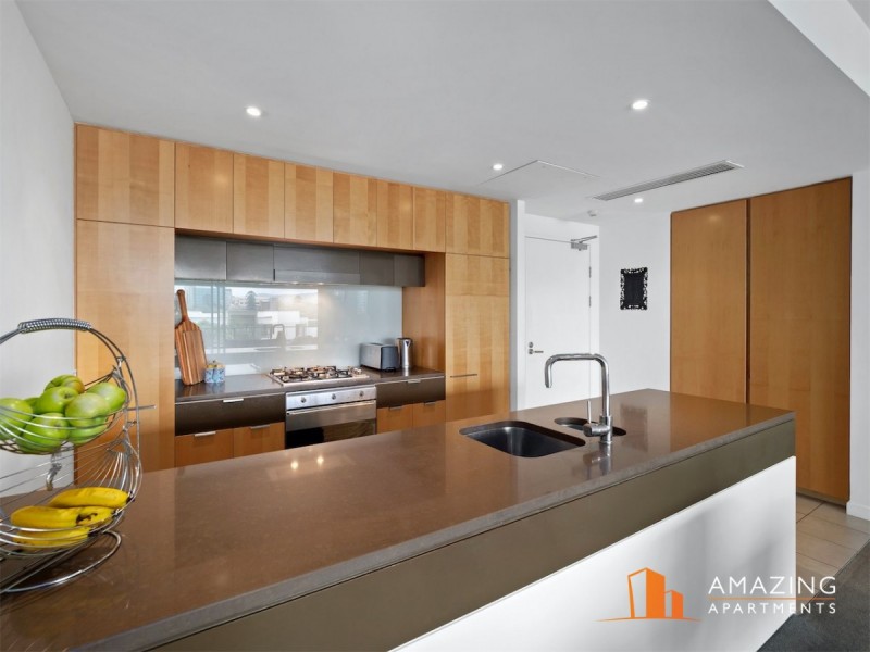 10 Pidgeon Close, West End QLD 4101