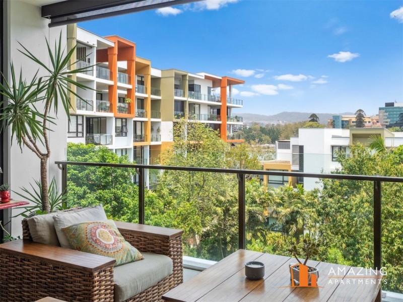 10 Pidgeon Close, West End QLD 4101