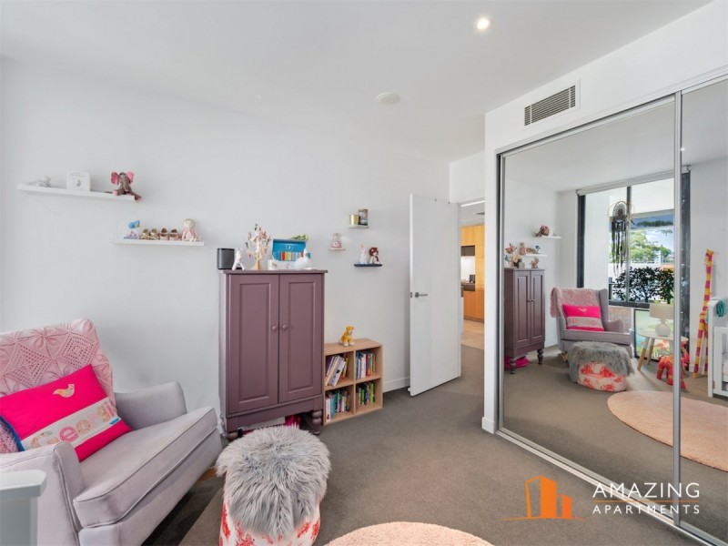 10 Pidgeon Close, West End QLD 4101