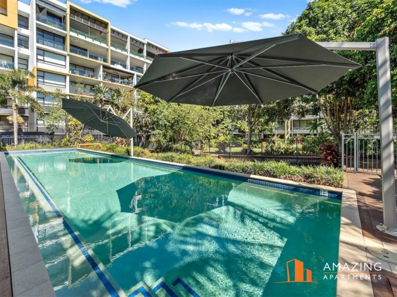 10 Pidgeon Close, West End QLD 4101