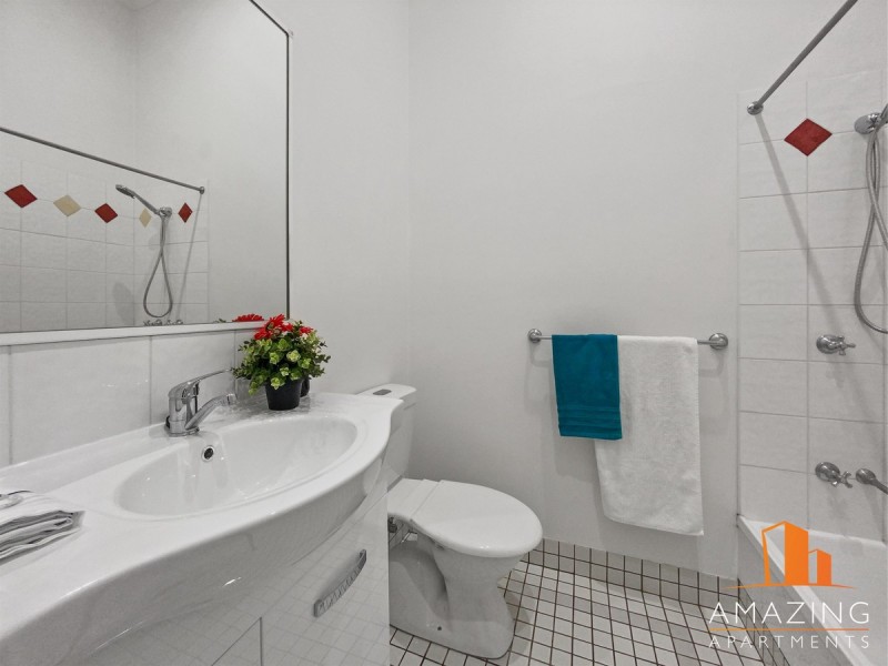 56 Moreton Street, New Farm QLD 4005