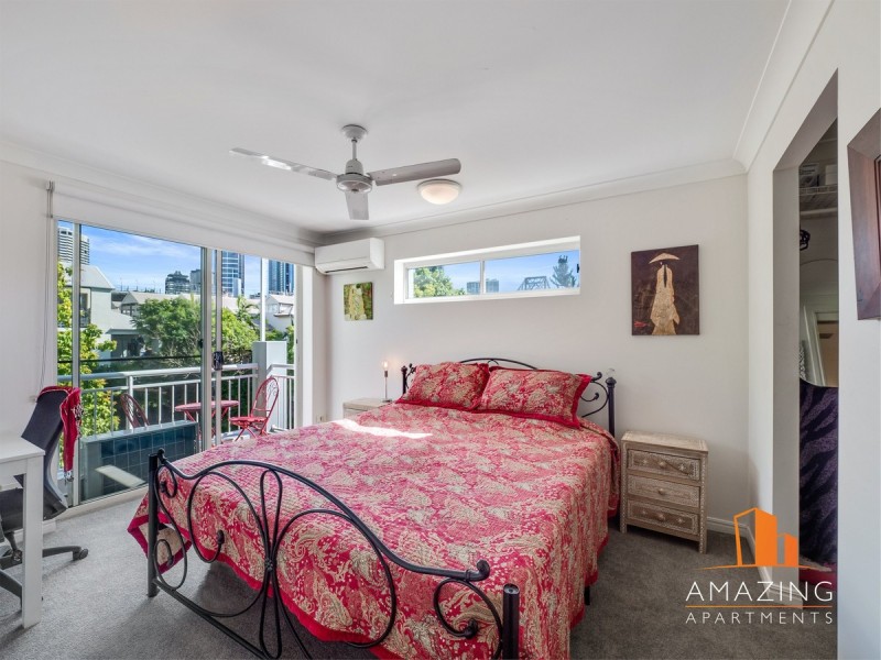 56 Wharf Street, Kangaroo Point QLD 4169
