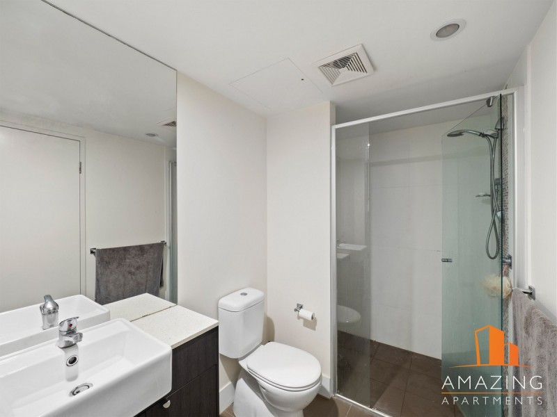 67 Linton Street, Kangaroo Point QLD 4169