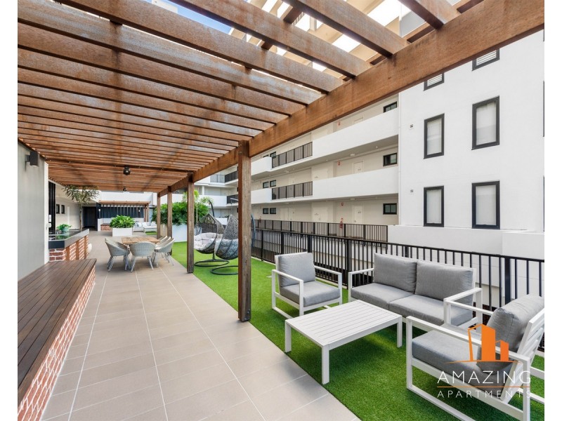 45 Wellington Road, East Brisbane QLD 4169