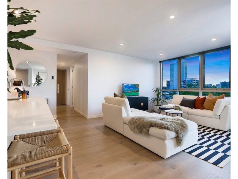 140 Wellington Road, East Brisbane QLD 4169