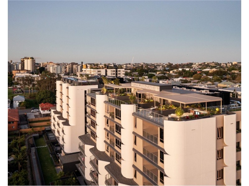 140 Wellington Road, East Brisbane QLD 4169