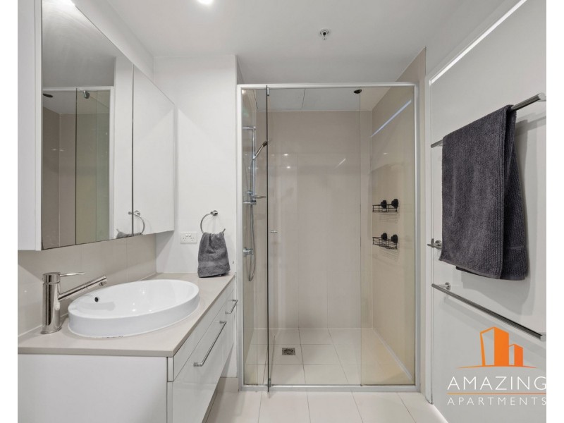 L12/16 Hamilton Place, Bowen Hills QLD 4006