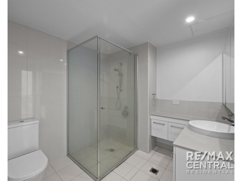 L8/16 Hamilton Place, Bowen Hills QLD 4006