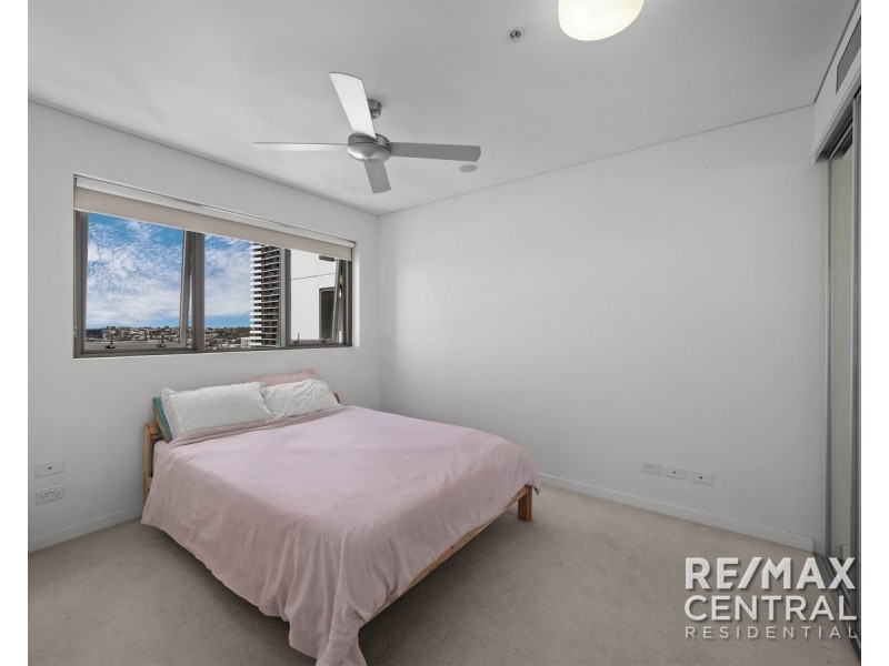 L8/16 Hamilton Place, Bowen Hills QLD 4006