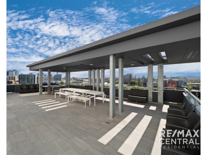 L8/16 Hamilton Place, Bowen Hills QLD 4006