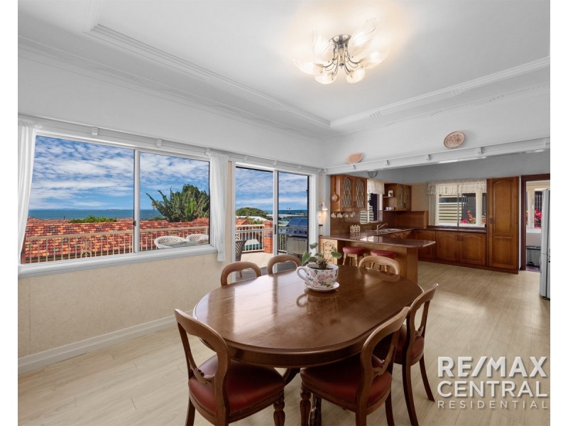 30 Melville Terrace, Wynnum QLD 4178