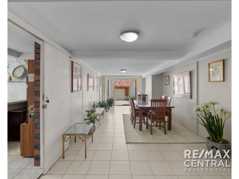 30 Melville Terrace, Wynnum QLD 4178