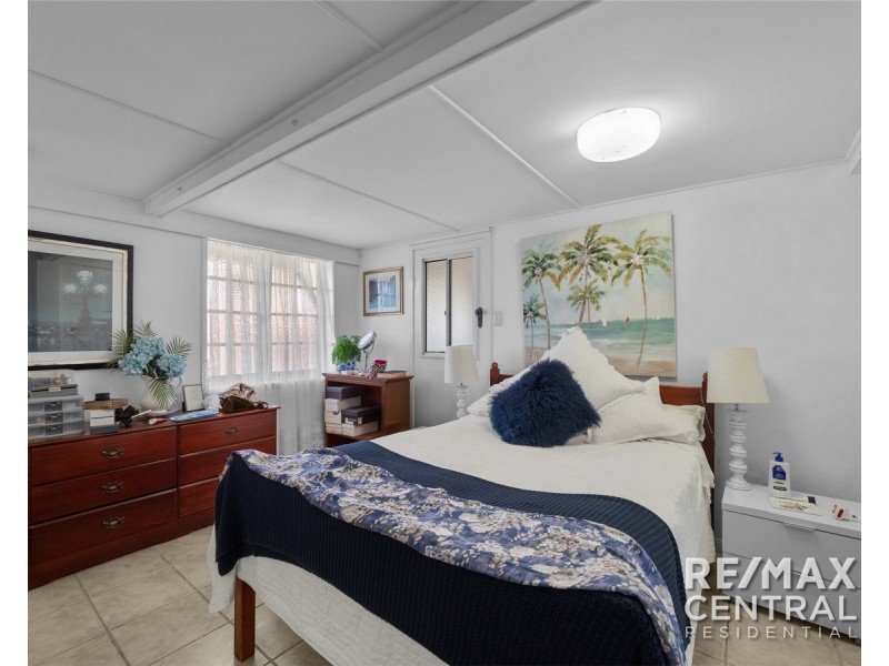 30 Melville Terrace, Wynnum QLD 4178