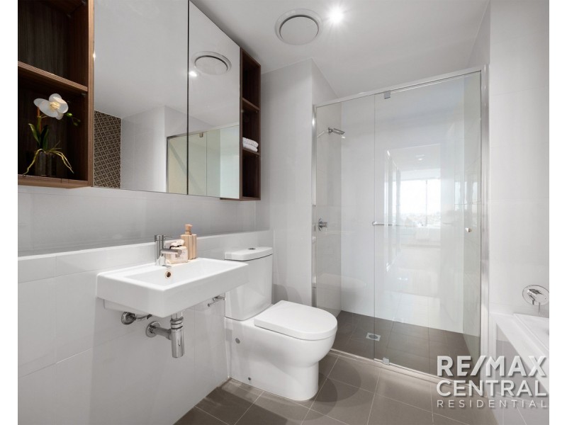 L16/12 Longland Street, Newstead QLD 4006