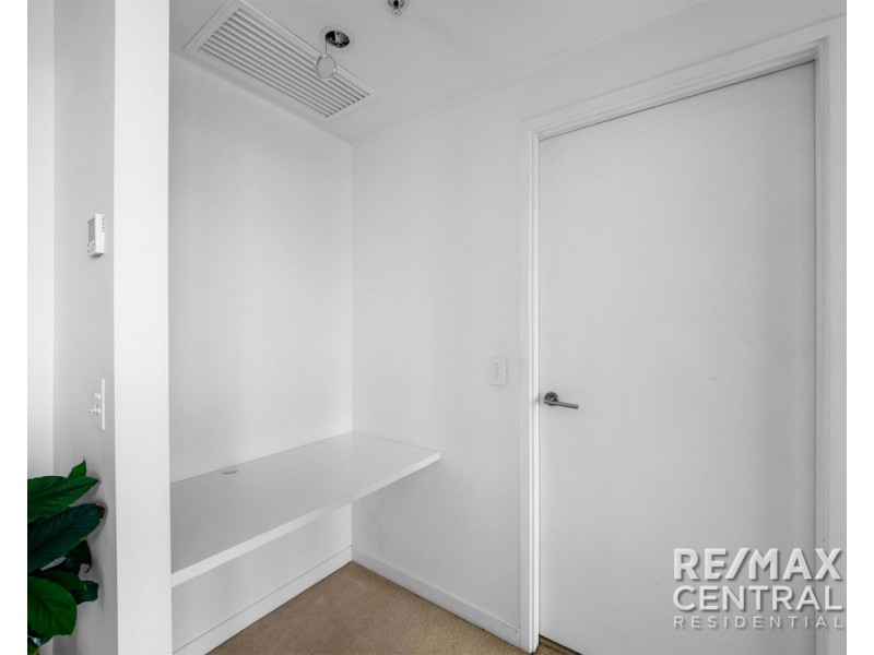 L4/16 Hamilton Place, Bowen Hills QLD 4006