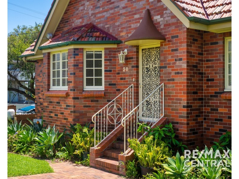30 Melville Terrace, Wynnum QLD 4178
